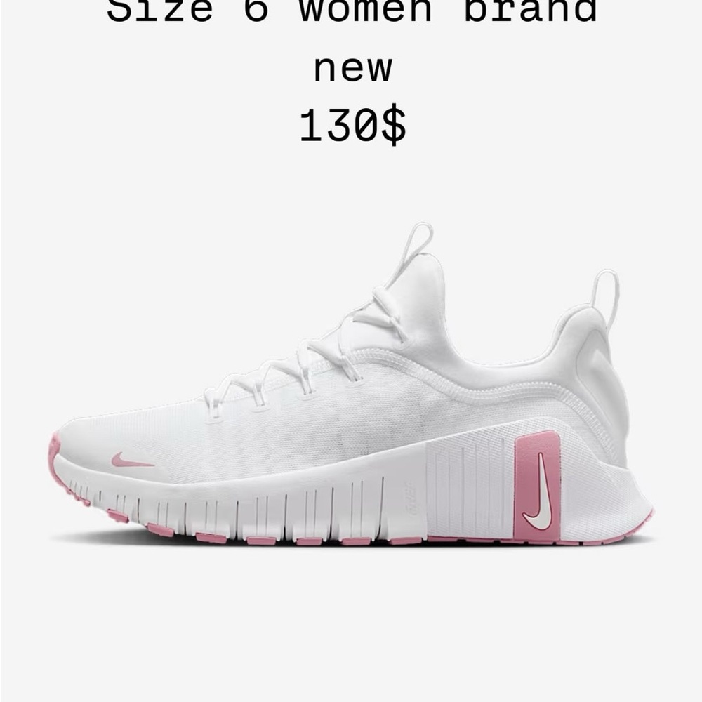 Nike White and Pink Streamlined Sneakers